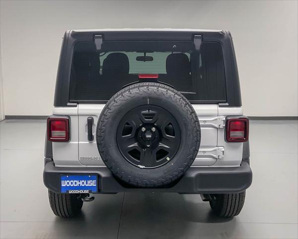 new 2025 Jeep Wrangler car, priced at $34,257