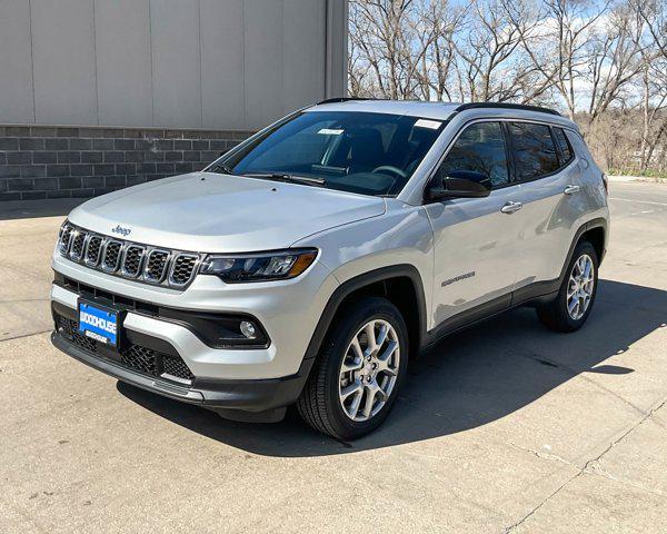 new 2024 Jeep Compass car, priced at $28,869
