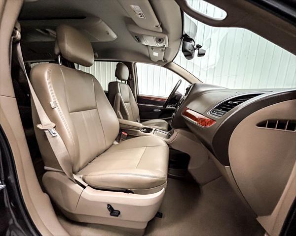 used 2015 Chrysler Town & Country car, priced at $8,900
