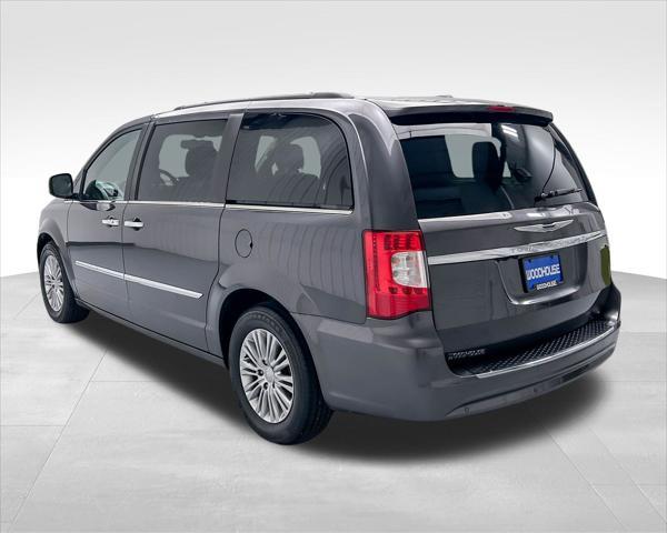 used 2015 Chrysler Town & Country car, priced at $8,900