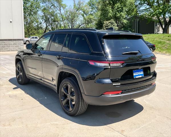 new 2025 Jeep Grand Cherokee car, priced at $39,954