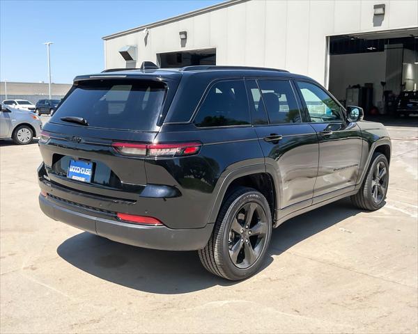 new 2025 Jeep Grand Cherokee car, priced at $39,954