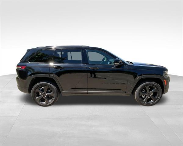 new 2025 Jeep Grand Cherokee car, priced at $42,454