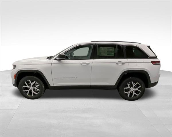 new 2025 Jeep Grand Cherokee car, priced at $43,644