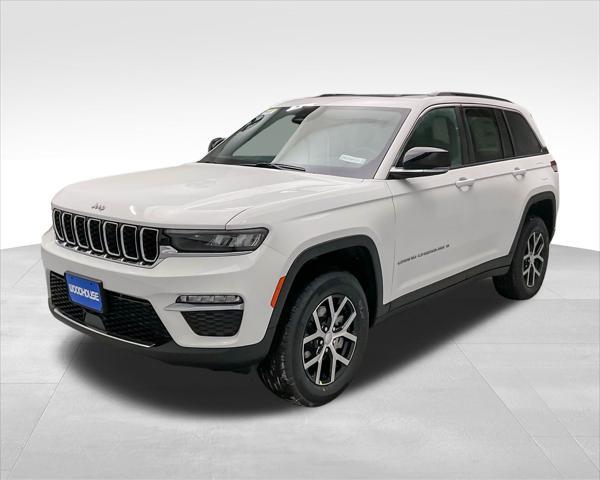 new 2025 Jeep Grand Cherokee car, priced at $43,644