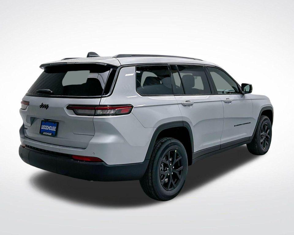 new 2025 Jeep Grand Cherokee L car, priced at $40,369
