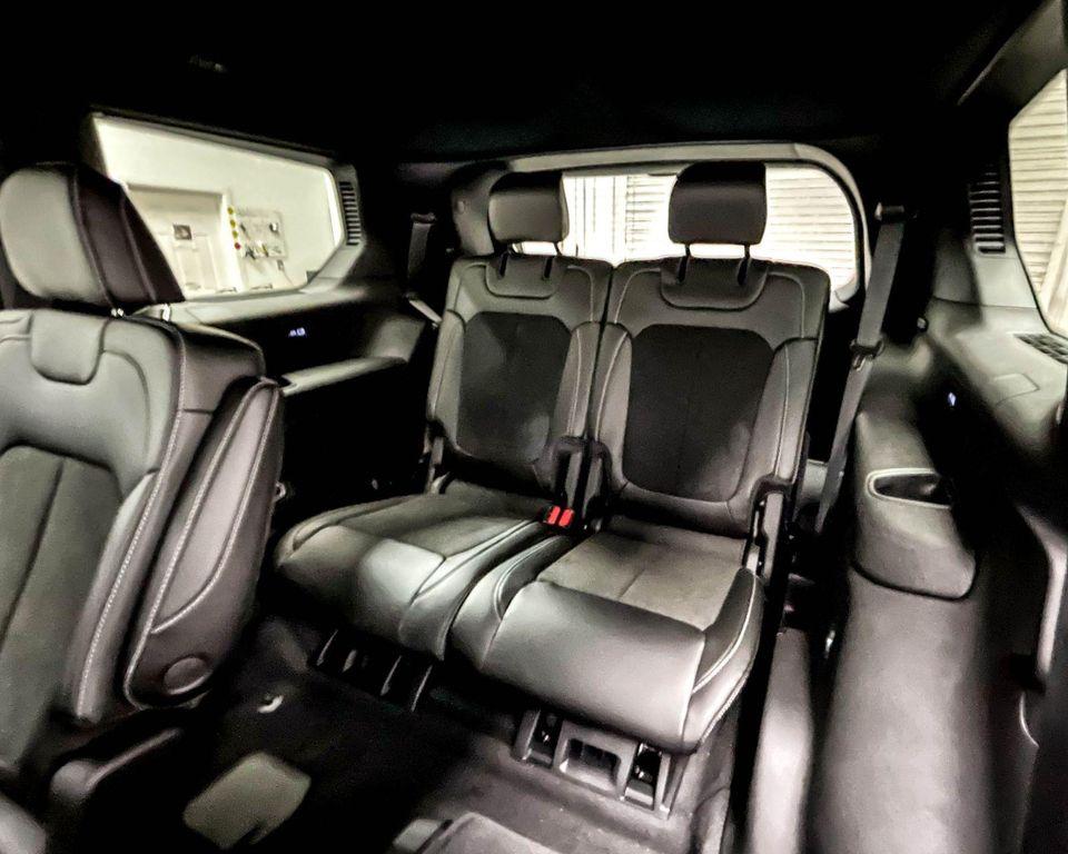 new 2025 Jeep Grand Cherokee L car, priced at $40,369