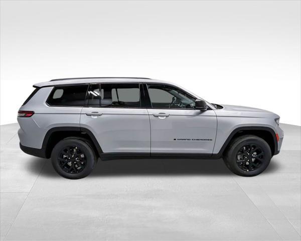 new 2025 Jeep Grand Cherokee L car, priced at $43,303