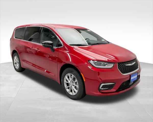 new 2025 Chrysler Pacifica car, priced at $44,088