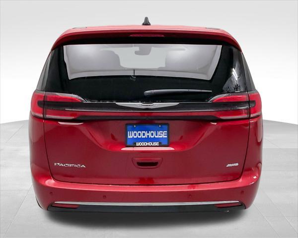 new 2025 Chrysler Pacifica car, priced at $44,088