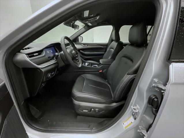 new 2025 Jeep Grand Cherokee L car, priced at $43,971