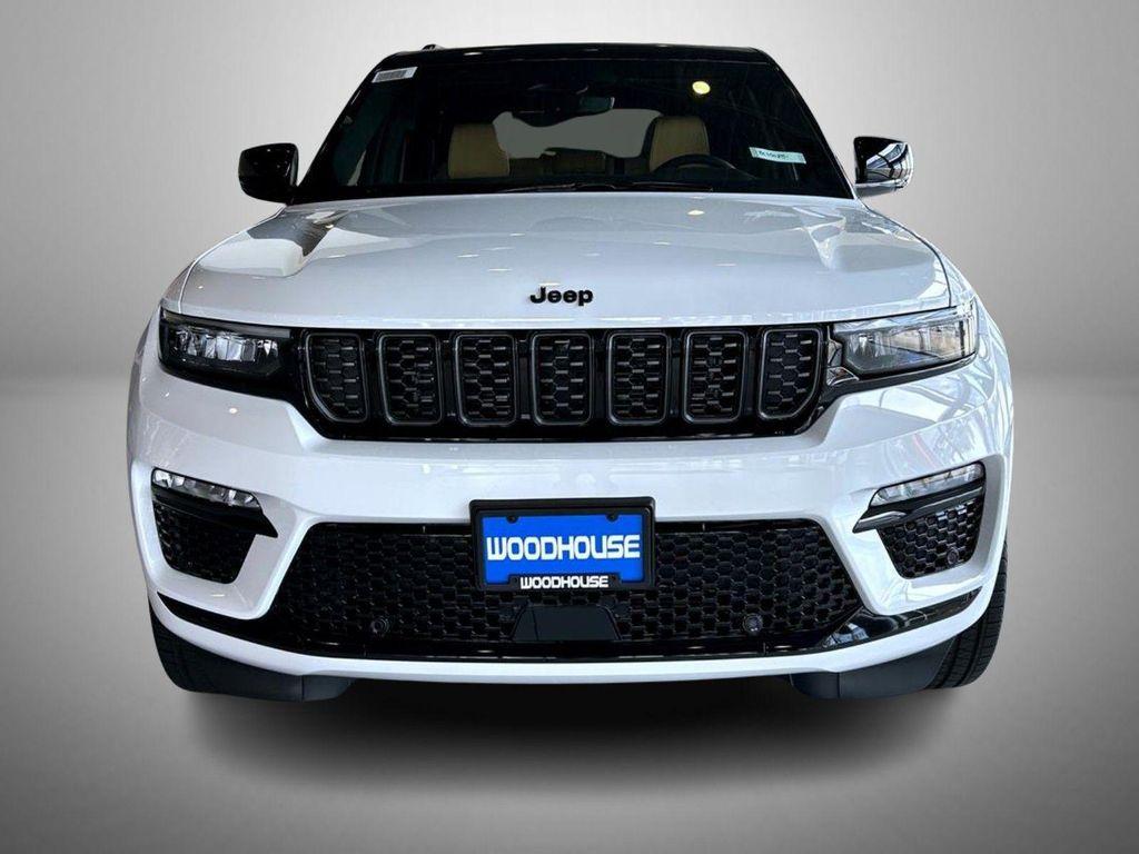 new 2025 Jeep Grand Cherokee car, priced at $58,129