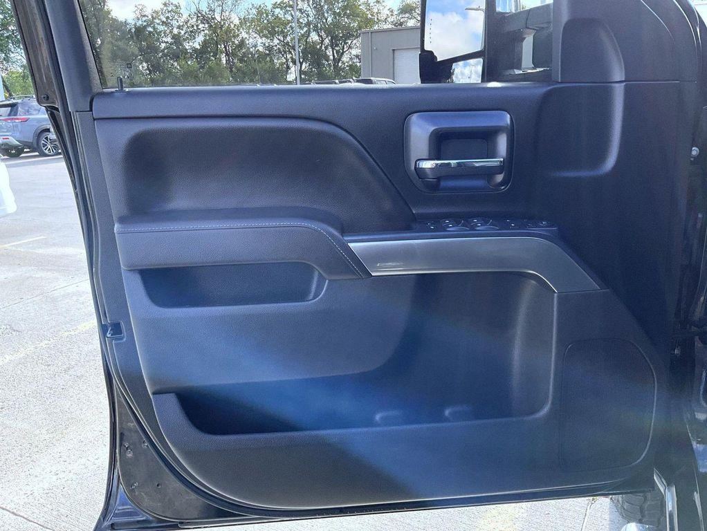 used 2018 Chevrolet Silverado 1500 car, priced at $28,685