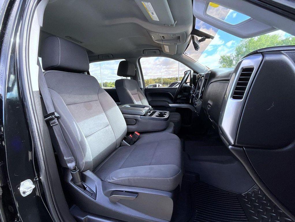used 2018 Chevrolet Silverado 1500 car, priced at $28,685