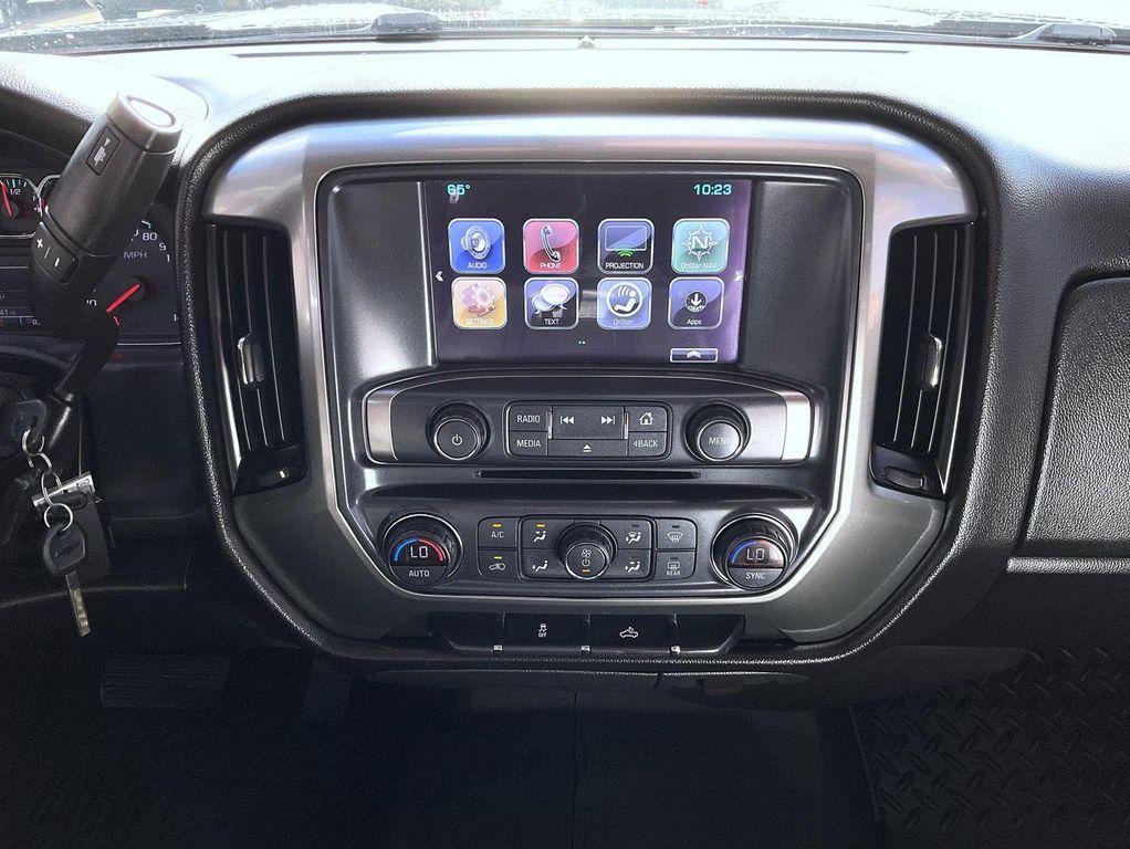 used 2018 Chevrolet Silverado 1500 car, priced at $28,685