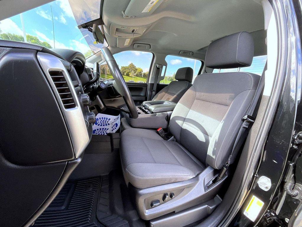 used 2018 Chevrolet Silverado 1500 car, priced at $28,685
