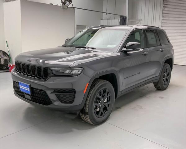 new 2025 Jeep Grand Cherokee car, priced at $40,499
