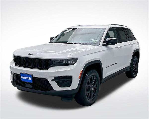 new 2024 Jeep Grand Cherokee car, priced at $35,836