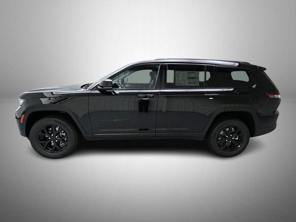 new 2025 Jeep Grand Cherokee L car, priced at $40,503