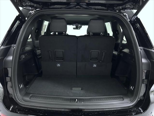 new 2025 Jeep Grand Cherokee L car, priced at $42,376