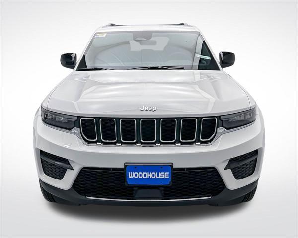 new 2025 Jeep Grand Cherokee car, priced at $36,049