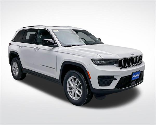new 2025 Jeep Grand Cherokee car, priced at $36,049