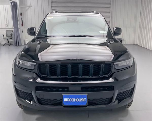 new 2025 Jeep Grand Cherokee L car, priced at $42,871
