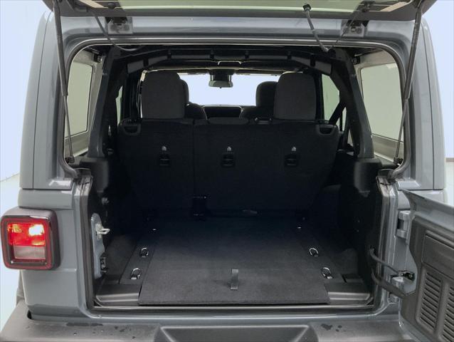 new 2025 Jeep Wrangler car, priced at $45,428