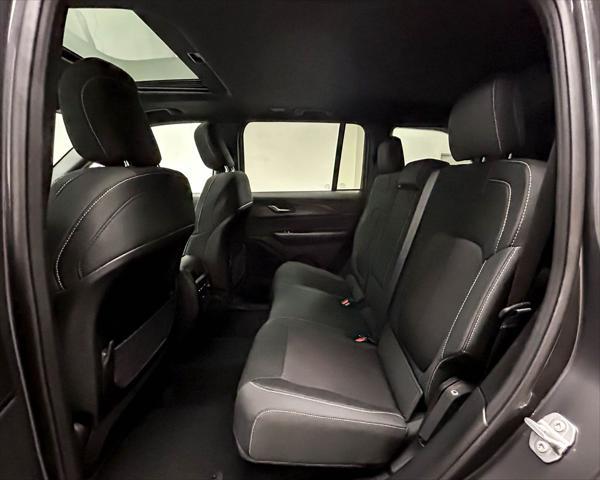 new 2025 Jeep Grand Cherokee car, priced at $36,262