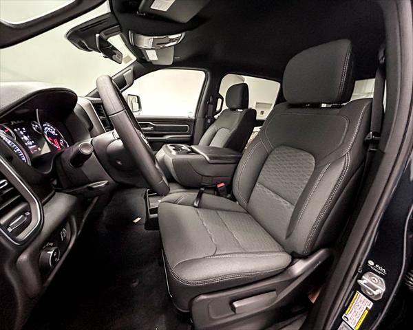 new 2025 Ram 1500 car, priced at $43,326