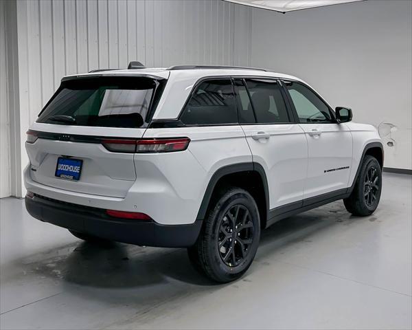 new 2025 Jeep Grand Cherokee car, priced at $39,904