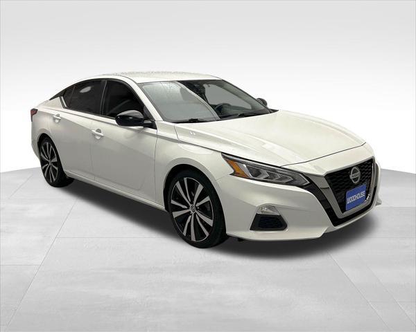used 2022 Nissan Altima car, priced at $22,620