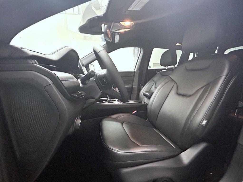 new 2026 Jeep Compass car, priced at $37,049