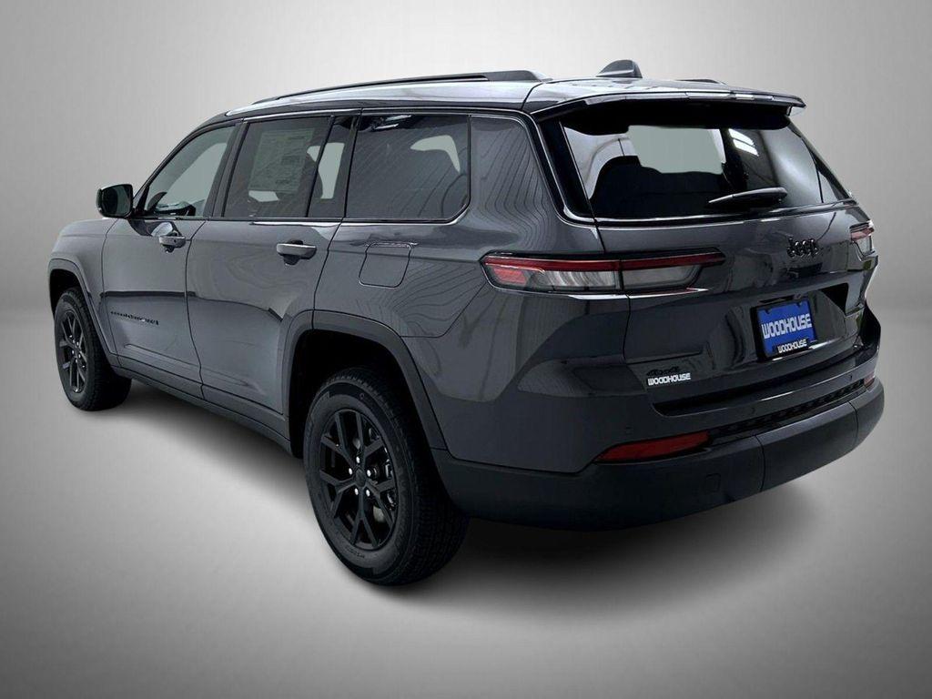 new 2025 Jeep Grand Cherokee L car, priced at $40,938