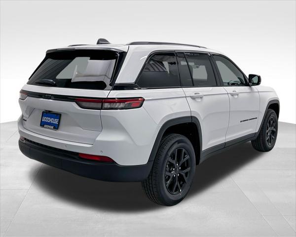 new 2025 Jeep Grand Cherokee car, priced at $40,214