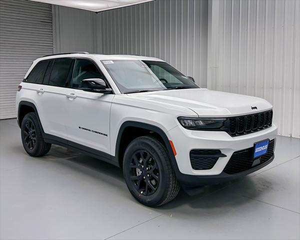 new 2025 Jeep Grand Cherokee car, priced at $40,214