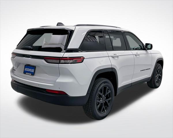 new 2025 Jeep Grand Cherokee car, priced at $40,214