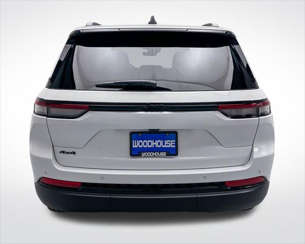 new 2025 Jeep Grand Cherokee car, priced at $40,214