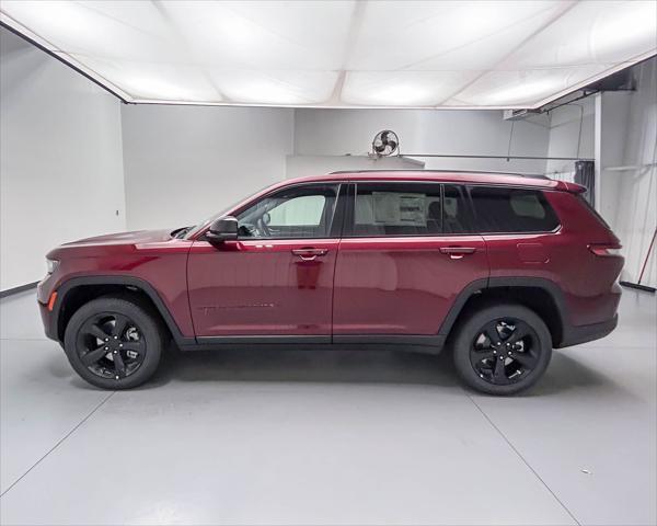 new 2025 Jeep Grand Cherokee L car, priced at $43,996
