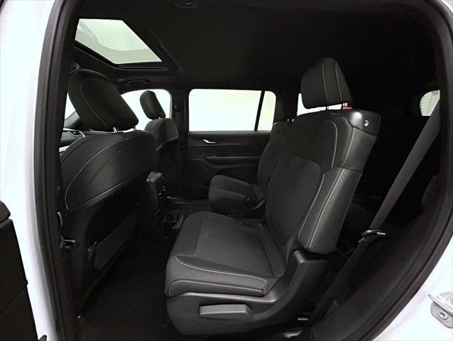 new 2025 Jeep Grand Cherokee L car, priced at $39,338