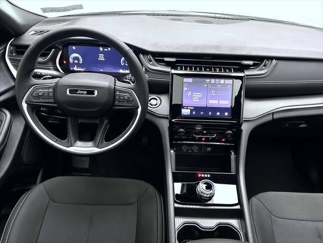 new 2025 Jeep Grand Cherokee L car, priced at $39,338