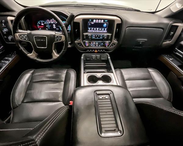 used 2018 GMC Sierra 1500 car, priced at $35,558