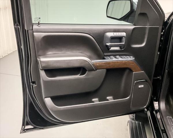 used 2018 GMC Sierra 1500 car, priced at $35,558