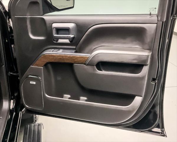 used 2018 GMC Sierra 1500 car, priced at $35,558