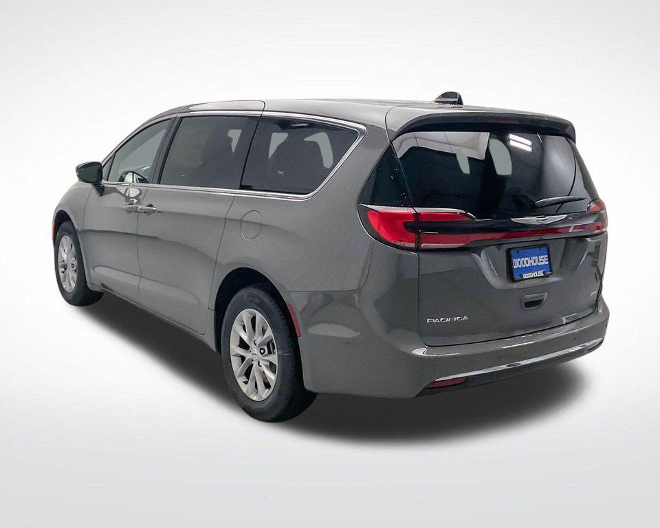 new 2025 Chrysler Pacifica car, priced at $42,970