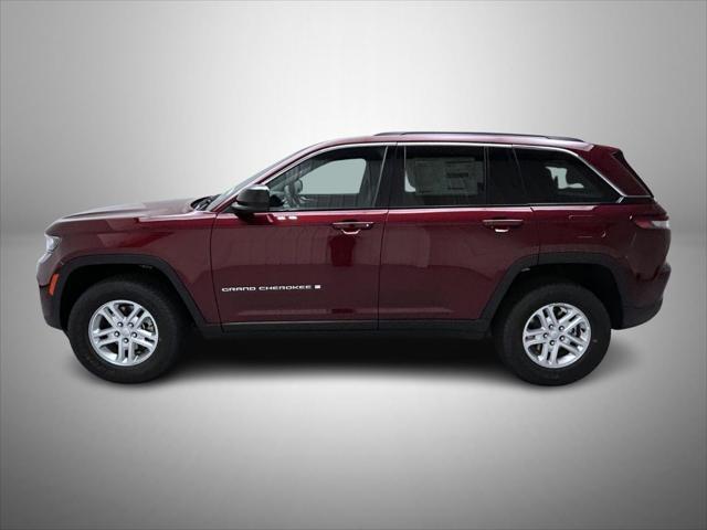 new 2025 Jeep Grand Cherokee car, priced at $39,742