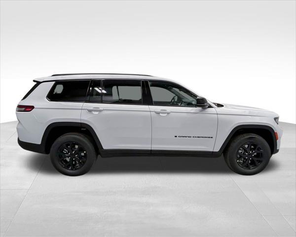 new 2025 Jeep Grand Cherokee L car, priced at $41,354