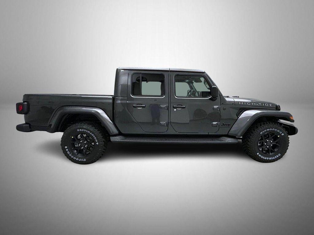 new 2025 Jeep Gladiator car, priced at $43,756