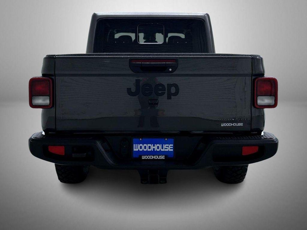 new 2025 Jeep Gladiator car, priced at $43,756