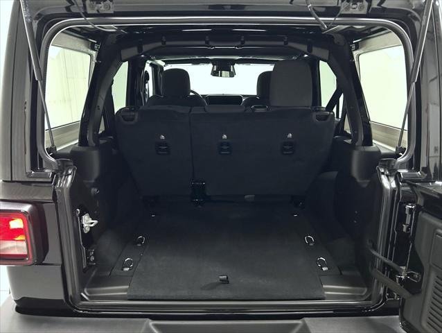 new 2025 Jeep Wrangler car, priced at $45,483